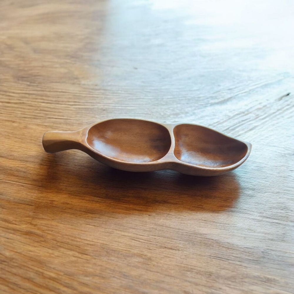 Vintage Leilani Monkey Pod Wood Serving Dish